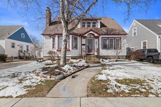 7536 28th AVENUE, Kenosha, WI 53143