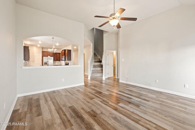 524 Cautillion Drive, Youngsville, LA 70592