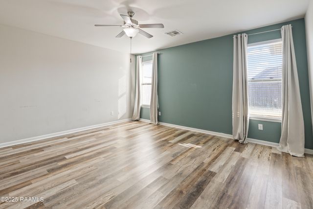 524 Cautillion Drive, Youngsville, LA 70592