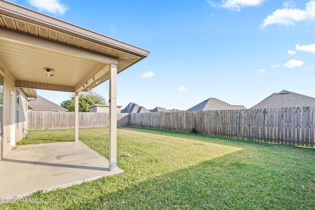 524 Cautillion Drive, Youngsville, LA 70592