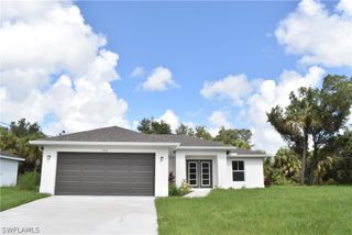2863 Vineyard CIR, North Port, FL 34288