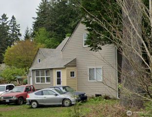 1910 Bowman Avenue NW, Olympia, WA 98502