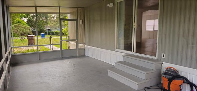 221 SUNSHINE BOULEVARD, Polk City, FL 33868