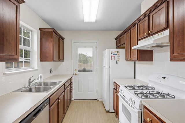 7100 Villita Avenida ST, Austin, TX 78741