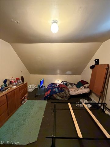 15915 Cloverside Avenue, Cleveland, OH 44128