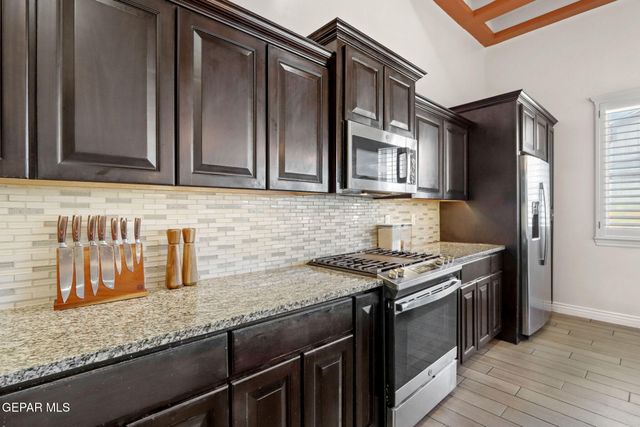 12321 DESERT DOVE Avenue, El Paso, TX 79938