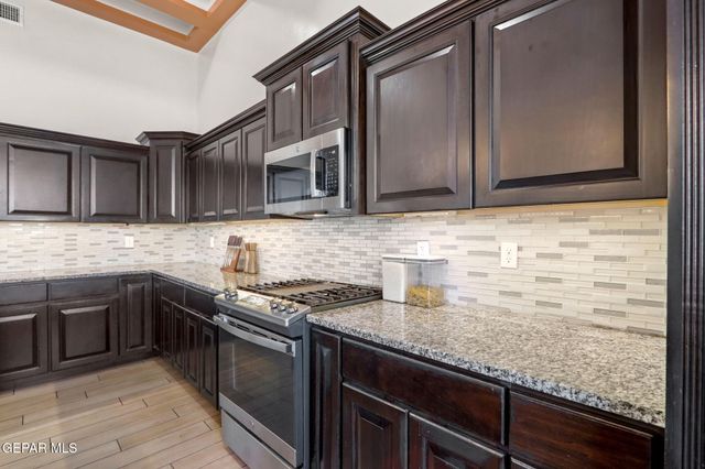 12321 DESERT DOVE Avenue, El Paso, TX 79938