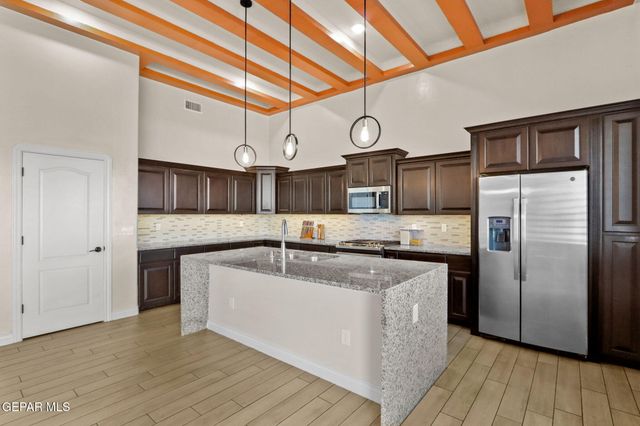 12321 DESERT DOVE Avenue, El Paso, TX 79938