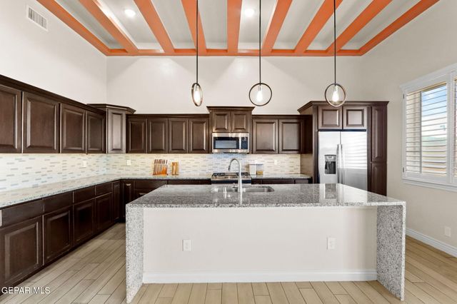 12321 DESERT DOVE Avenue, El Paso, TX 79938