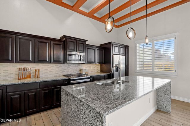 12321 DESERT DOVE Avenue, El Paso, TX 79938