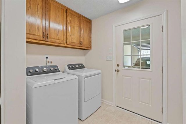 345 Lakefront Drive, Mcdonough, GA 30253