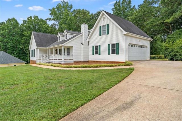 345 Lakefront Drive, Mcdonough, GA 30253