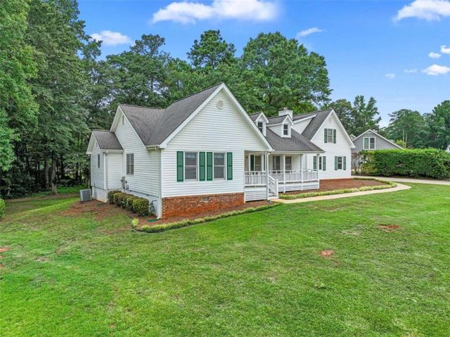345 Lakefront Drive, Mcdonough, GA 30253