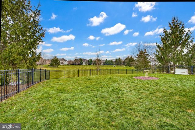 628 DORSET ST, Lititz, PA 17543