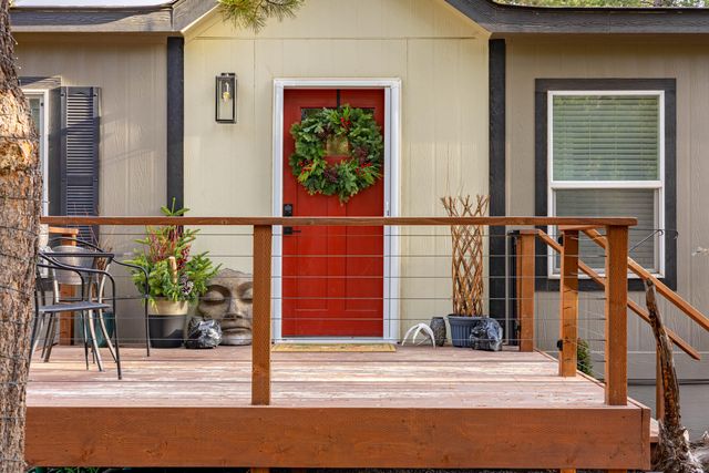 53740 Pradera Place, La Pine, OR 97739