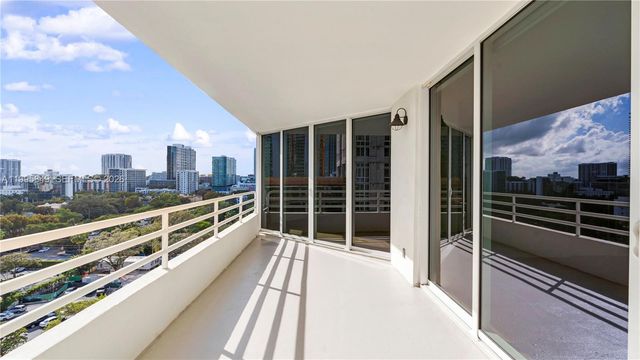 555 NE 34th St 609, Miami, FL 33137