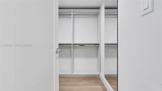 555 NE 34th St 609, Miami, FL 33137