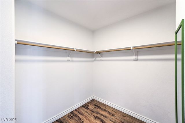 9194 Red Knoll Street, Las Vegas, NV 89113