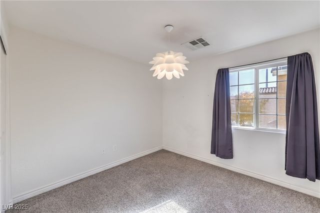 9194 Red Knoll Street, Las Vegas, NV 89113