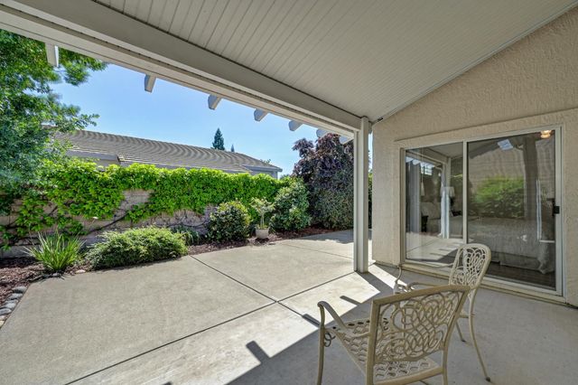 451 Jewel Stone Way, Folsom, CA 95630