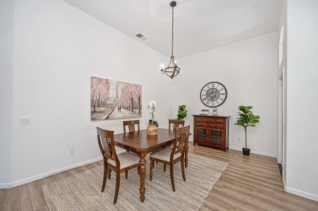 451 Jewel Stone Way, Folsom, CA 95630