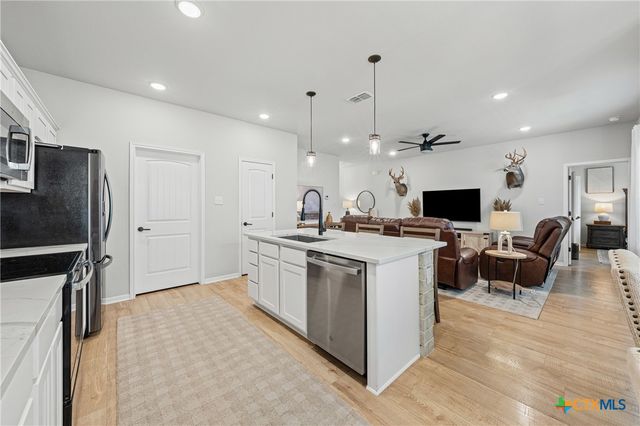 4713 Fawn Valley Drive, Temple, TX 76502