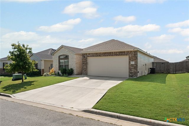 4713 Fawn Valley Drive, Temple, TX 76502
