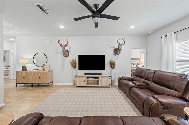 4713 Fawn Valley Drive, Temple, TX 76502