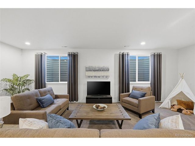 25019 E Alder Dr, Aurora, CO 80016