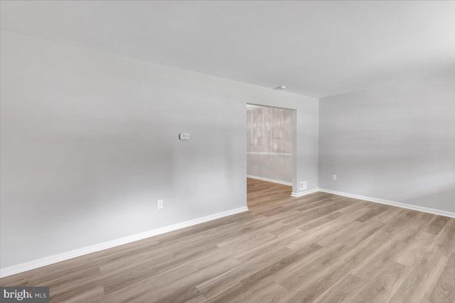 5605 VENTNOR LN, Springfield, VA 22151