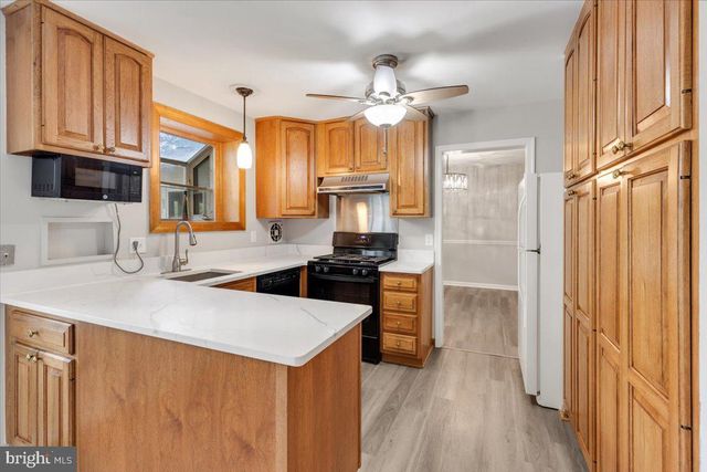 5605 VENTNOR LN, Springfield, VA 22151