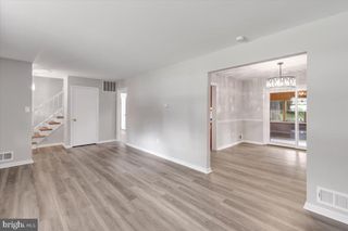 5605 VENTNOR LN, Springfield, VA 22151