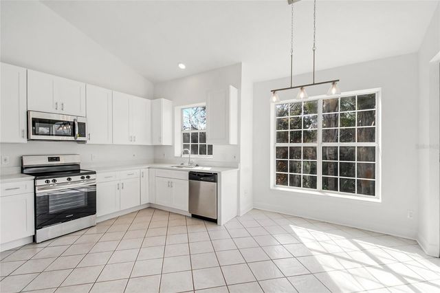 7000 STONEHEDGE DRIVE 156, Orlando, FL 32819