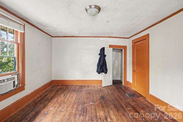 509 W 1st Street, Winston Salem, NC 27101