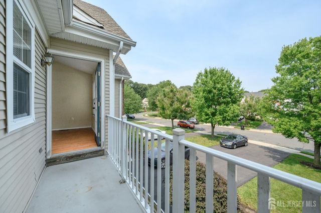 12 Ardmore Place, East Brunswick, NJ 08816