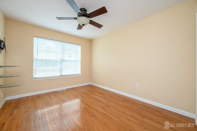12 Ardmore Place, East Brunswick, NJ 08816