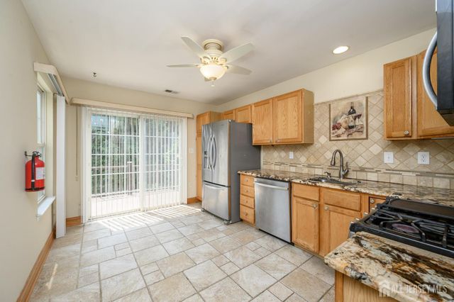 12 Ardmore Place, East Brunswick, NJ 08816