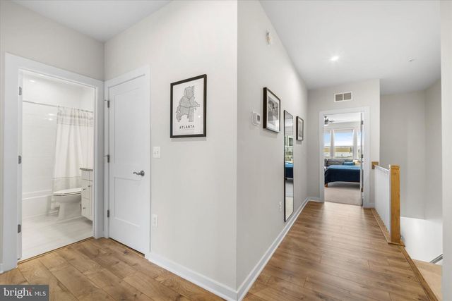 44481 WOLFHOUND SQ, Ashburn, VA 20147