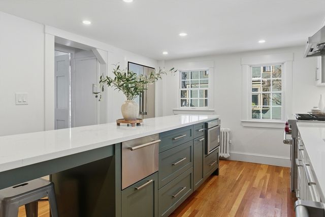 52 Salem St, Andover, MA 01810