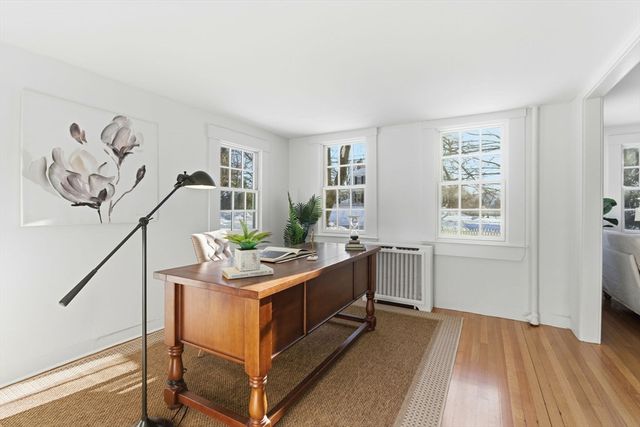 52 Salem St, Andover, MA 01810