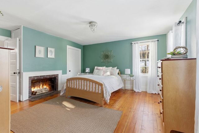 52 Salem St, Andover, MA 01810