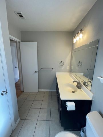 3909 Danli LN, Austin, TX 78749