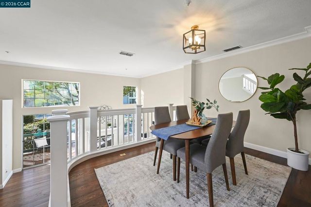 1004 Phoenix St, Danville, CA 94506