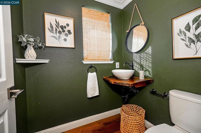 1004 Phoenix St, Danville, CA 94506