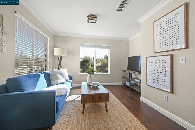 1004 Phoenix St, Danville, CA 94506