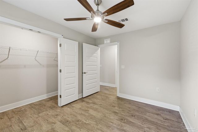 1014 Webster Dr, Pensacola, FL 32505