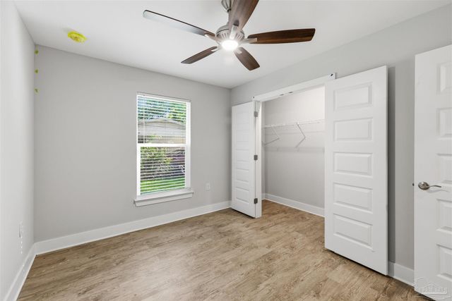 1014 Webster Dr, Pensacola, FL 32505