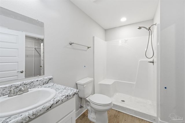 1014 Webster Dr, Pensacola, FL 32505