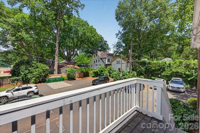 524 Hawthorne Lane 9, Charlotte, NC 28204