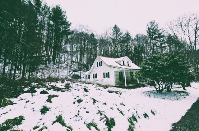 182 Main Road, Trade, TN 37691